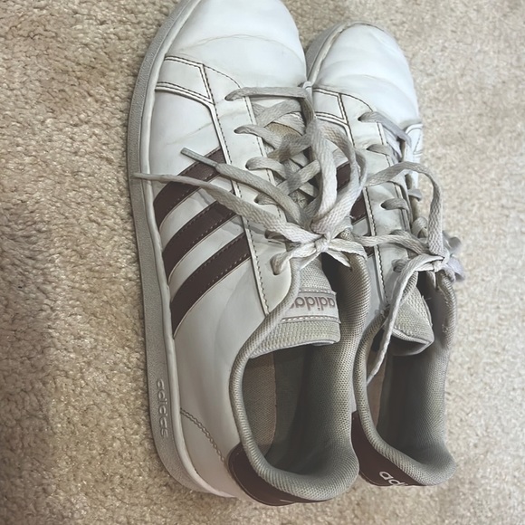 Adidas Grand Court Rose Gold Size 8 - Picture 1 of 5